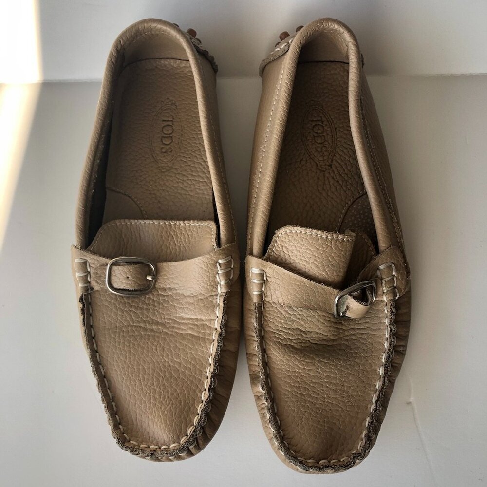 TODS Women's driving shoes pebbled leather, buckle Tan Natural Beige EU 37 US 7